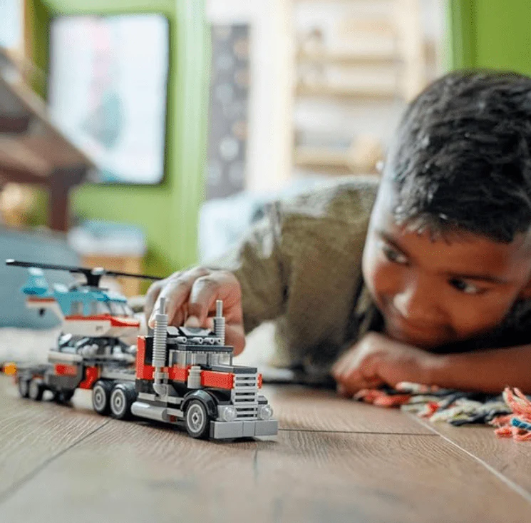 LEGO Creator Flatbed Truck With Helicopter - Image 3