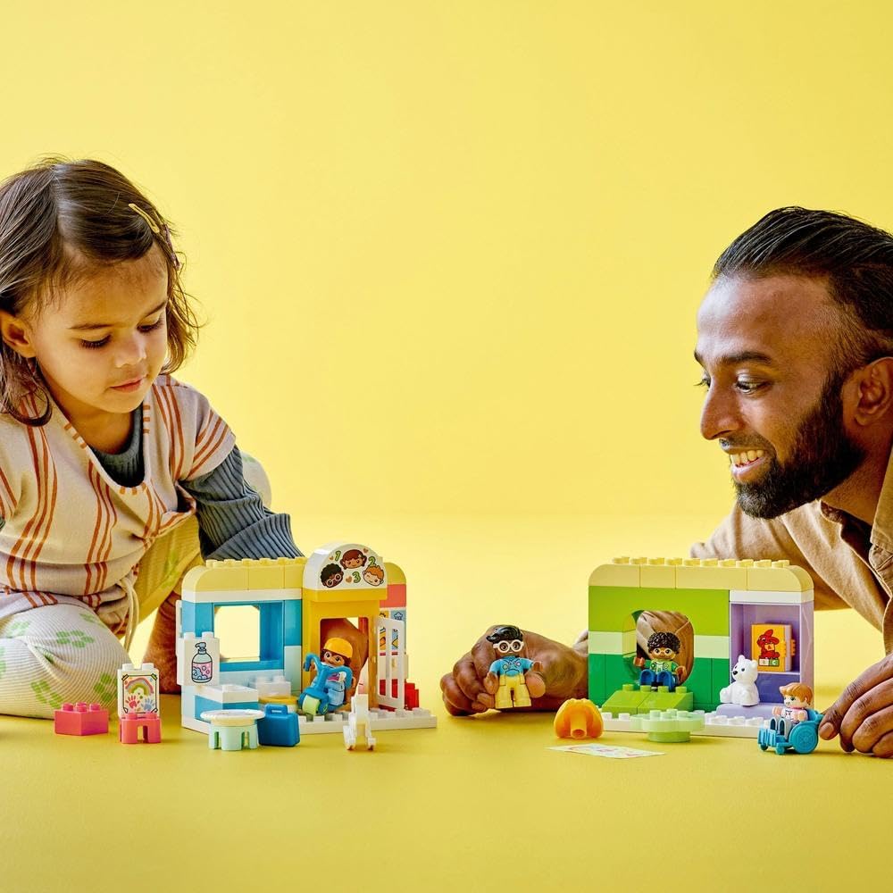 LEGO Duplo Life at the Daycare Center 6426549/10992 - Image 2