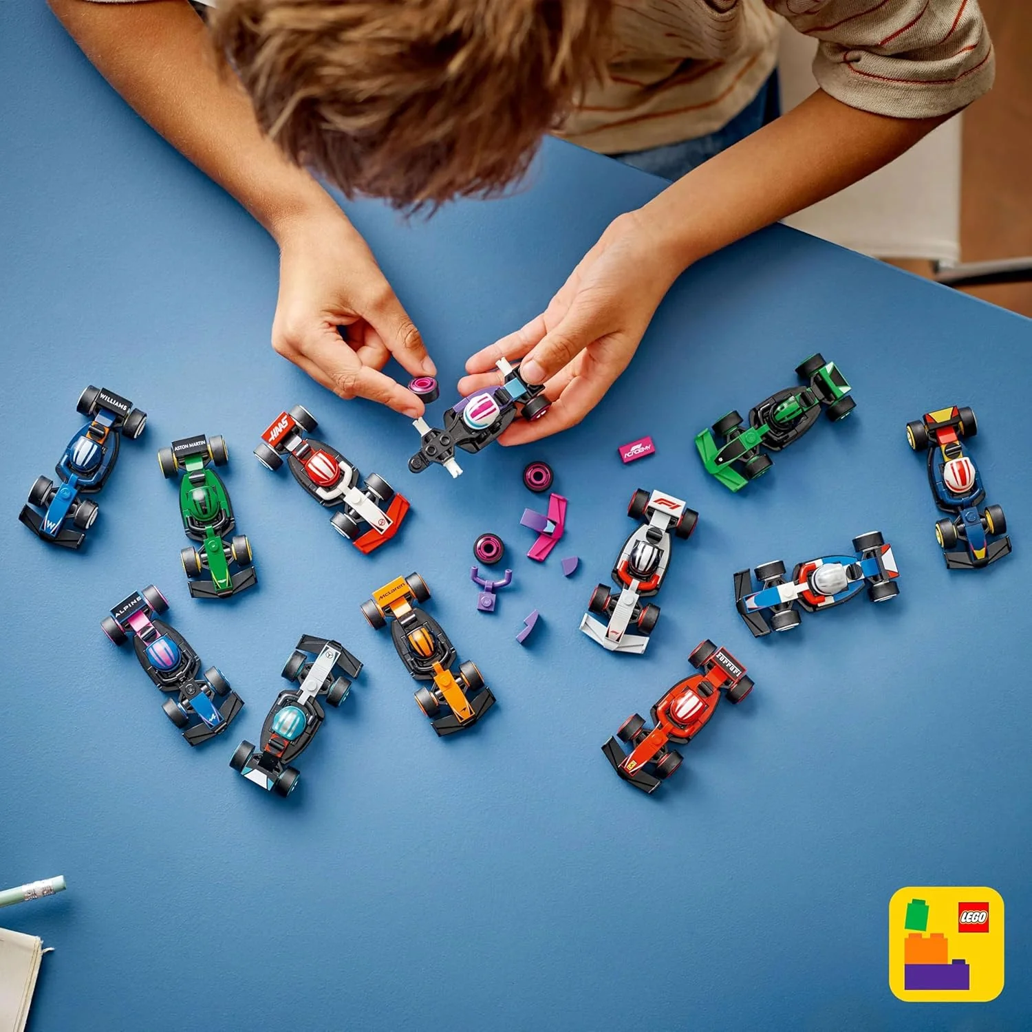 LEGO Minifigures F1 Collectible Race Car Mystery Box (71049) – 1 of 12 Mini Formula 1 Models with Driver Helmet & Moving Wheels - Image 6