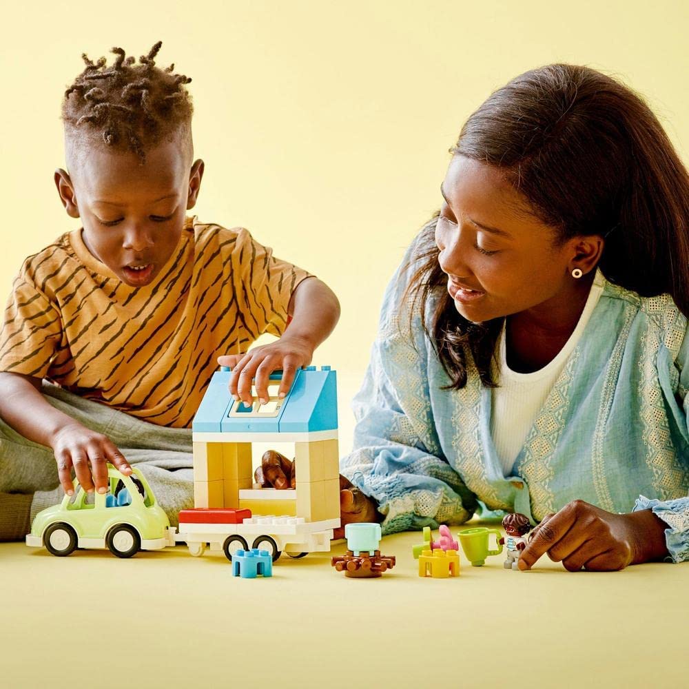 LEGO Family House on Wheels 6426533/10986 - Image 2