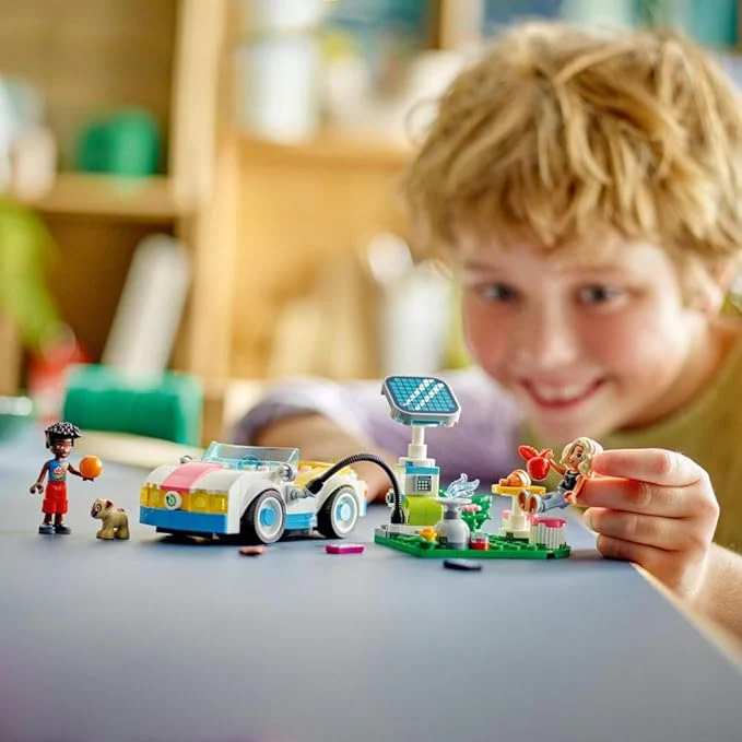 Lego Friends Electric Car And Charger - Image 5