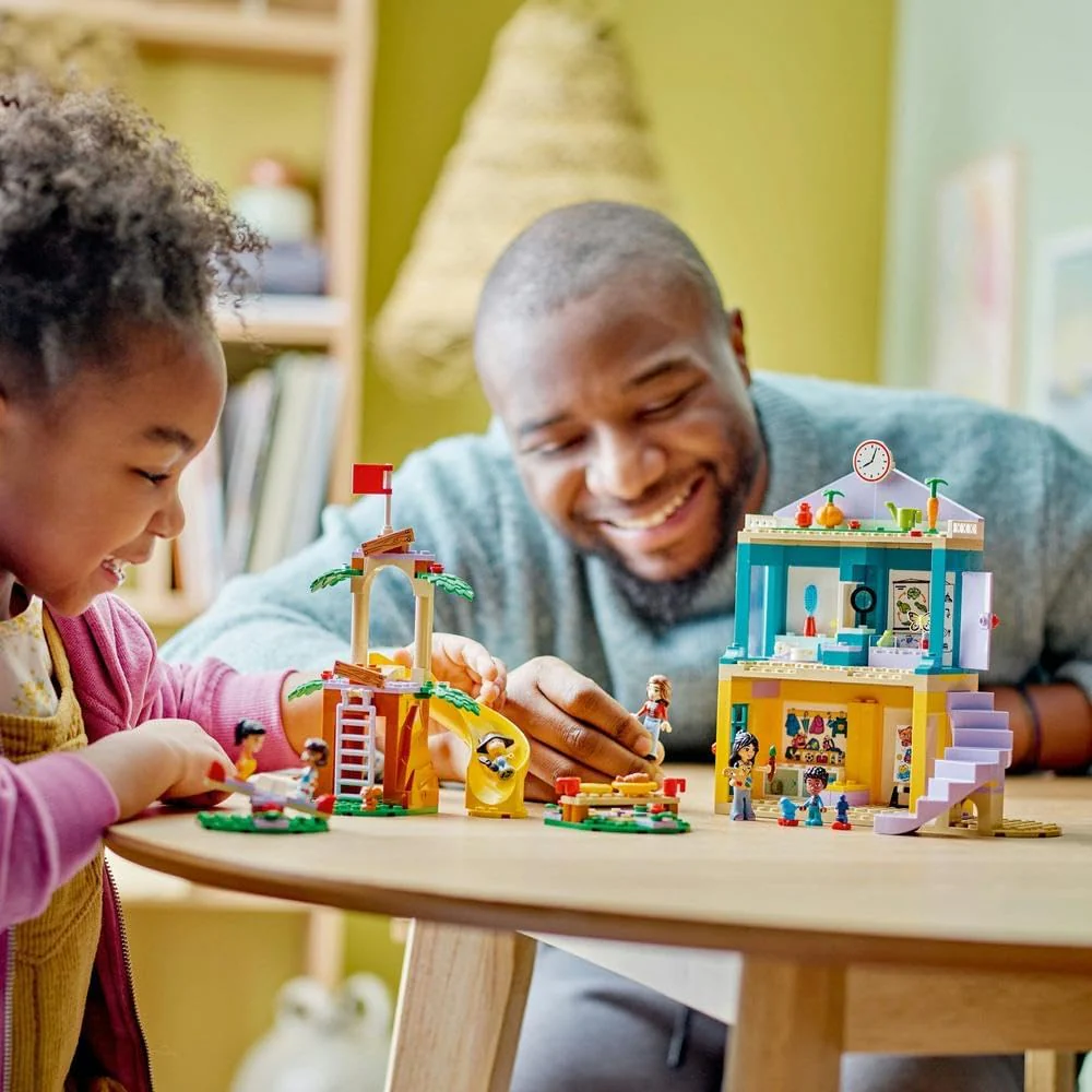 LEGO Friends Heartlake City Preschool 42636 - Image 3