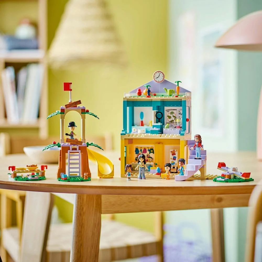 LEGO Friends Heartlake City Preschool 42636 - Image 5