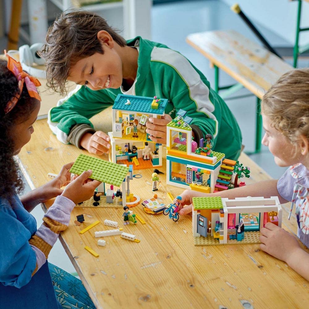 LEGO Friends Heartlake International School 6426579/41731 - Image 3