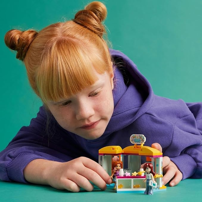 Lego Friends Tiny Accessories Store - Image 5