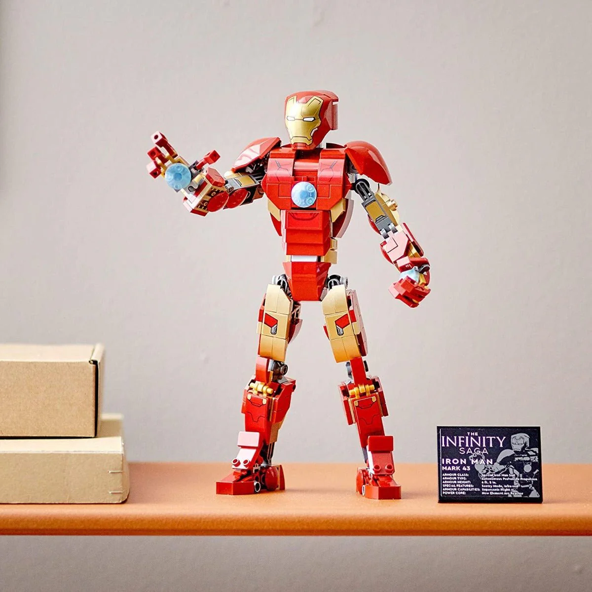 LEGO Marvel Avengers Iron Man Figure 76206 - Image 2
