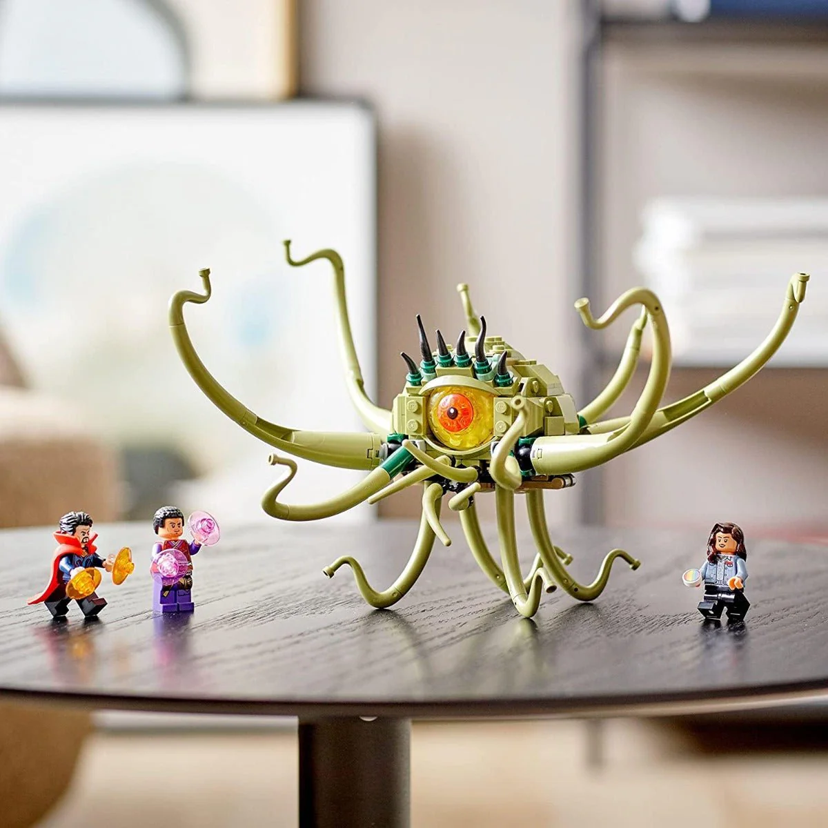 LEGO Marvel Gargantos Showdown Dr.Strange 76205 - Image 3