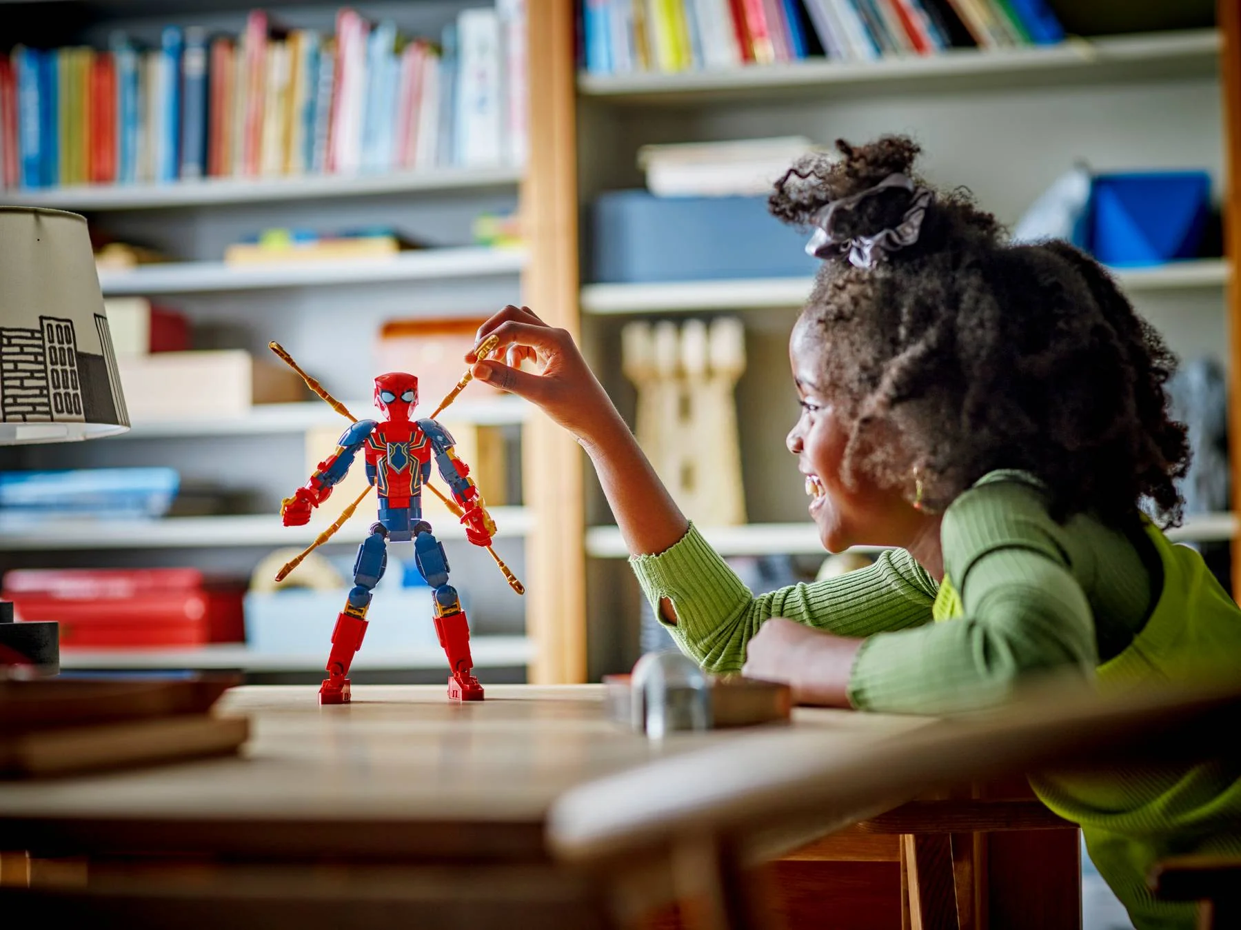 LEGO Marvel Iron Spider-Man Construction Figure - Image 6