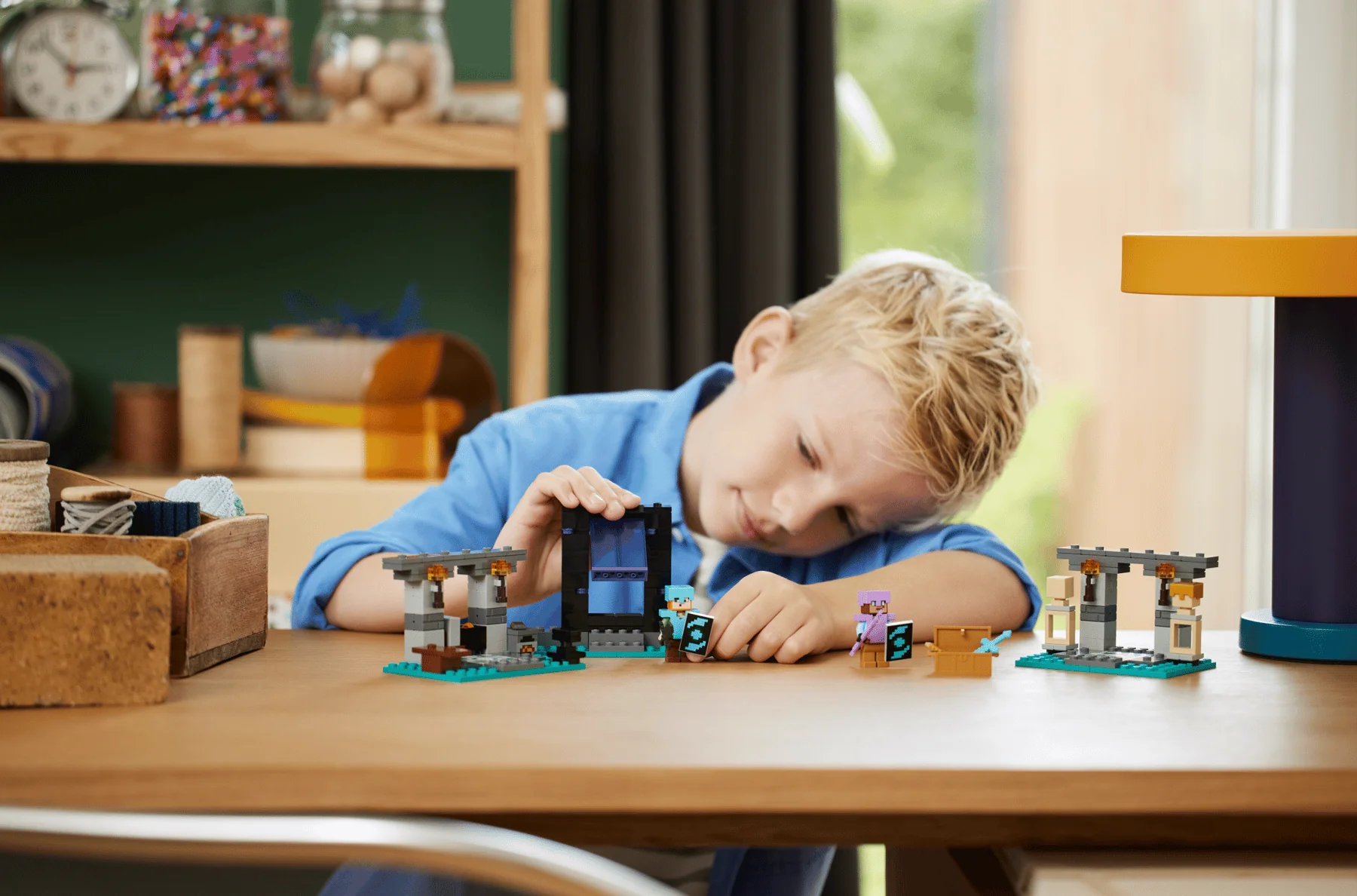 LEGO Minecraft The Armoury - Image 9