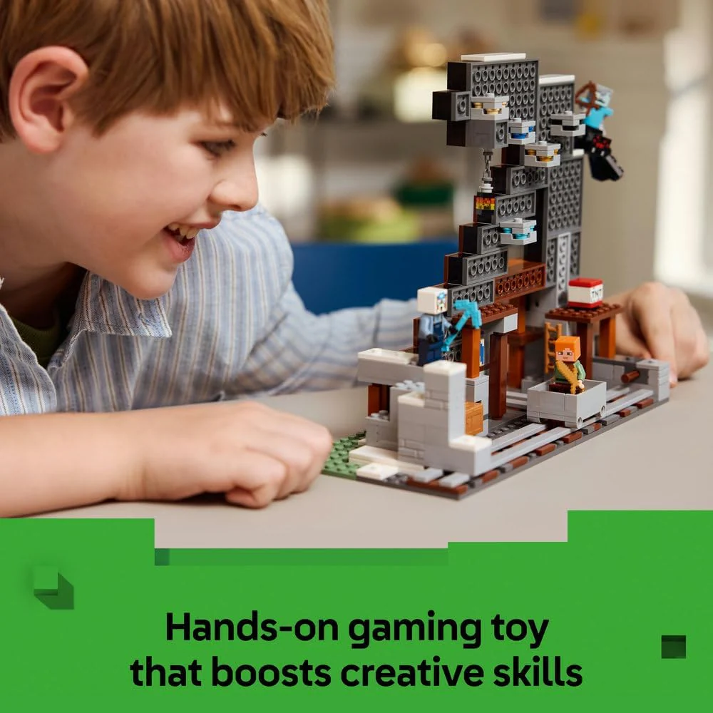 LEGO Minecraft The Pickaxe Mine 6526794/21277 - Image 2