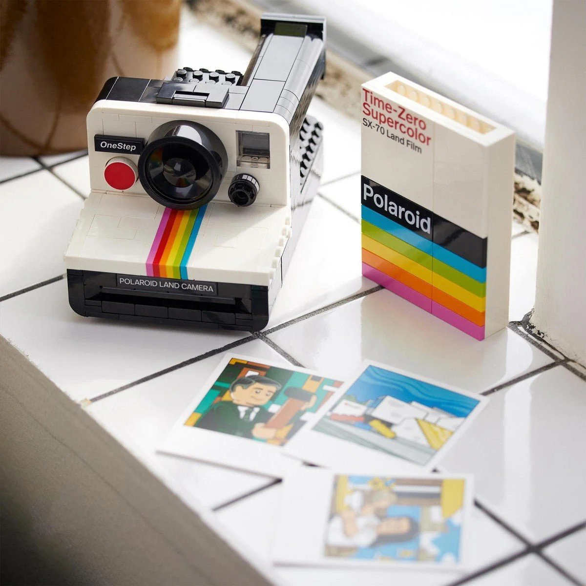 LEGO Polaroid OneStep SX-70 Camera 6474641/21345 - Image 4