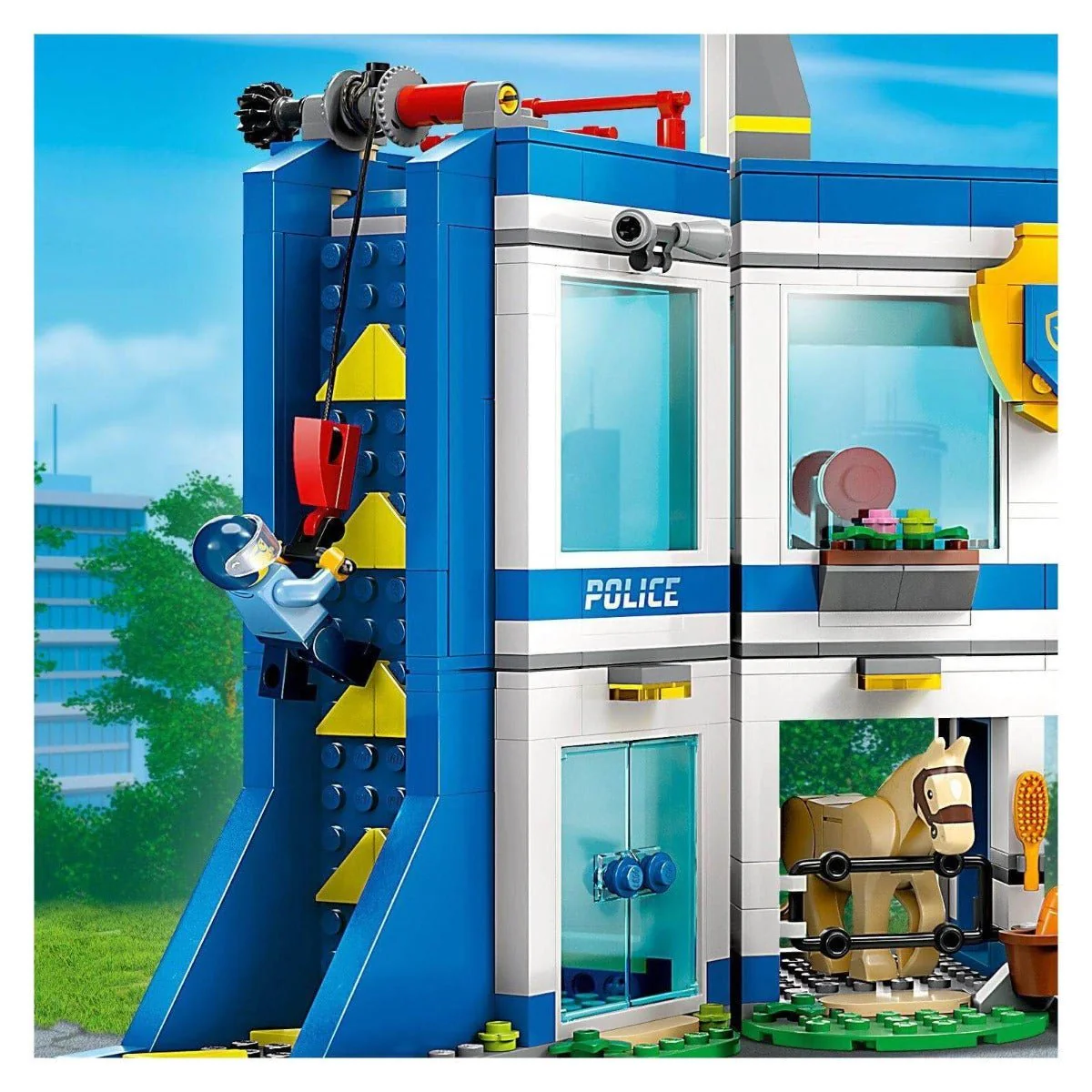 LEGO Police Training Academy 6425830/60372 - Image 3