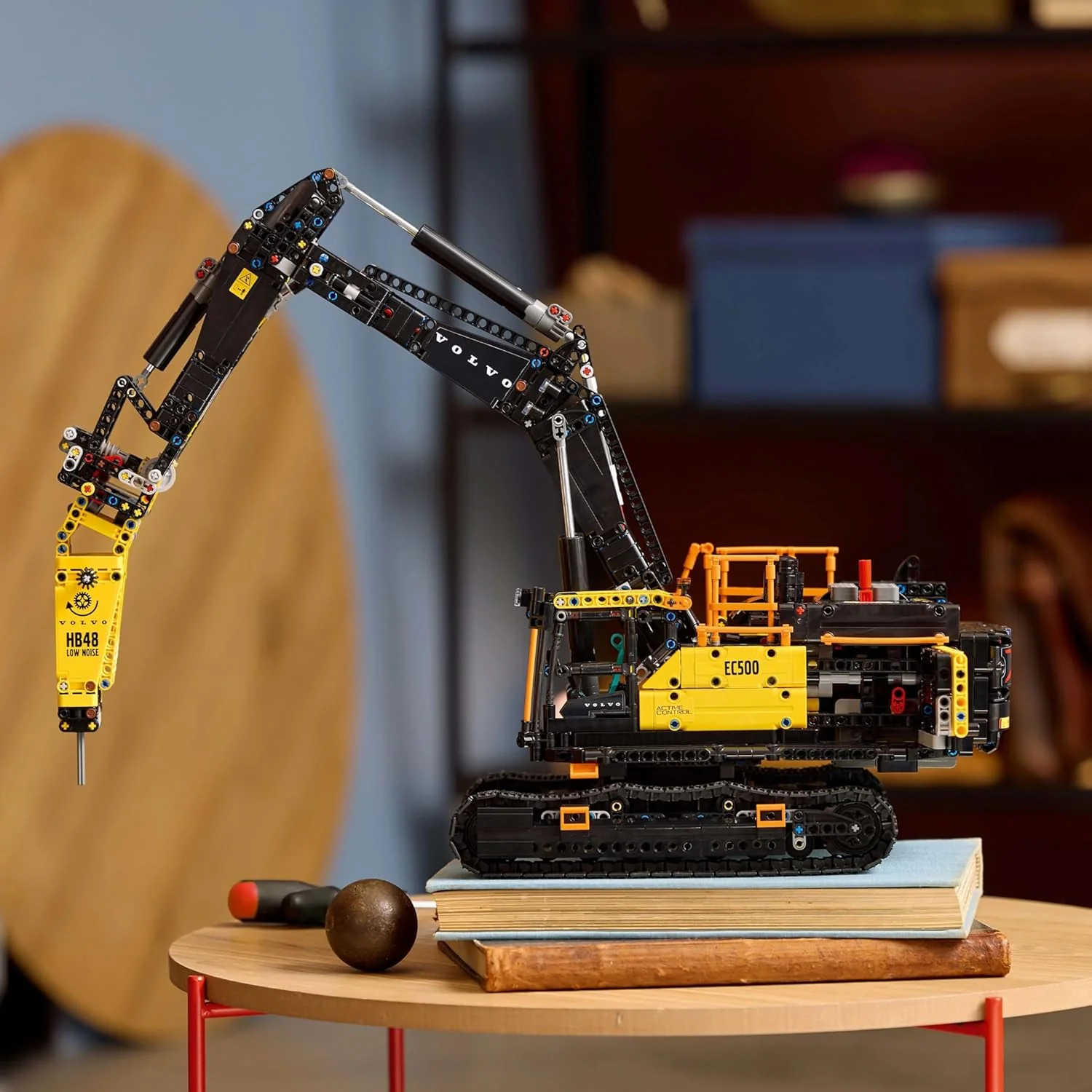 LEGO Technic Volvo EC500 Excavator 42215 Set - Image 10
