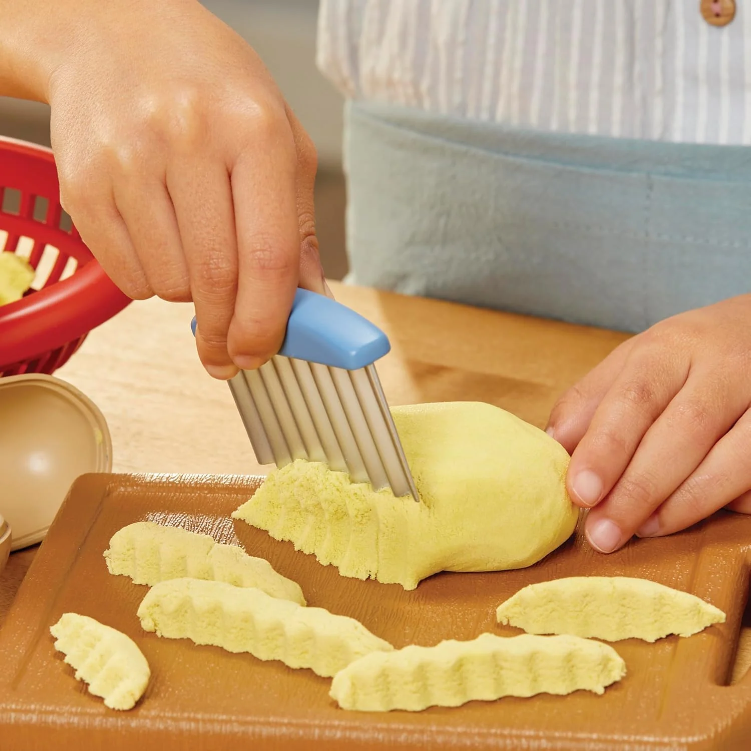 Little Tikes Creative Chefs Cheeseburger & Fresh Kit LIT-643194 - Image 7