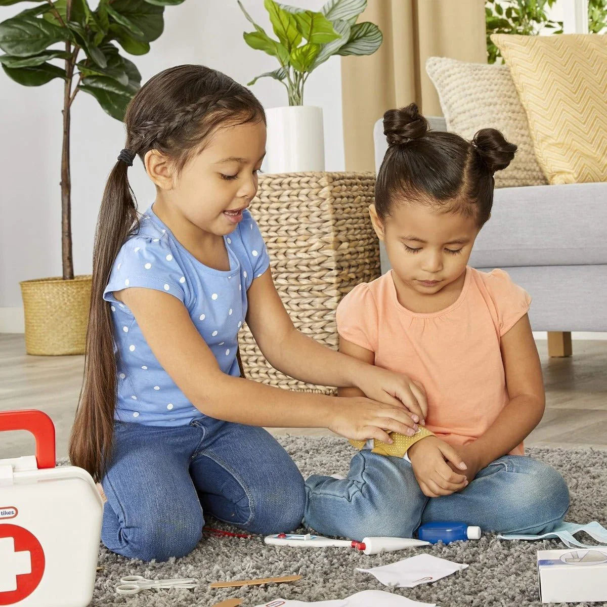 Little Tikes First Aid Kit LIT-656156 - Image 2