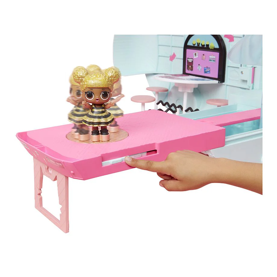 LOL Surprise 2-in-1 Glamper 55 Plus surprises - Image 2