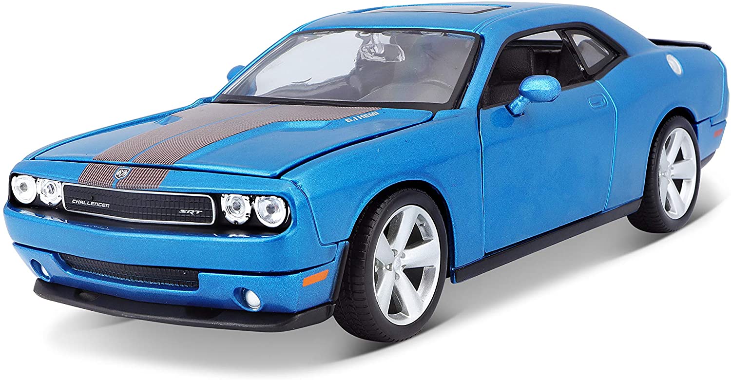 Maisto 1:24 Scale 2008 Dodge Challenger SRT8 Assorted 31280