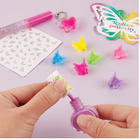 Make It Real Butterfly Dreams Cosmetic Set 2326 - Image 3