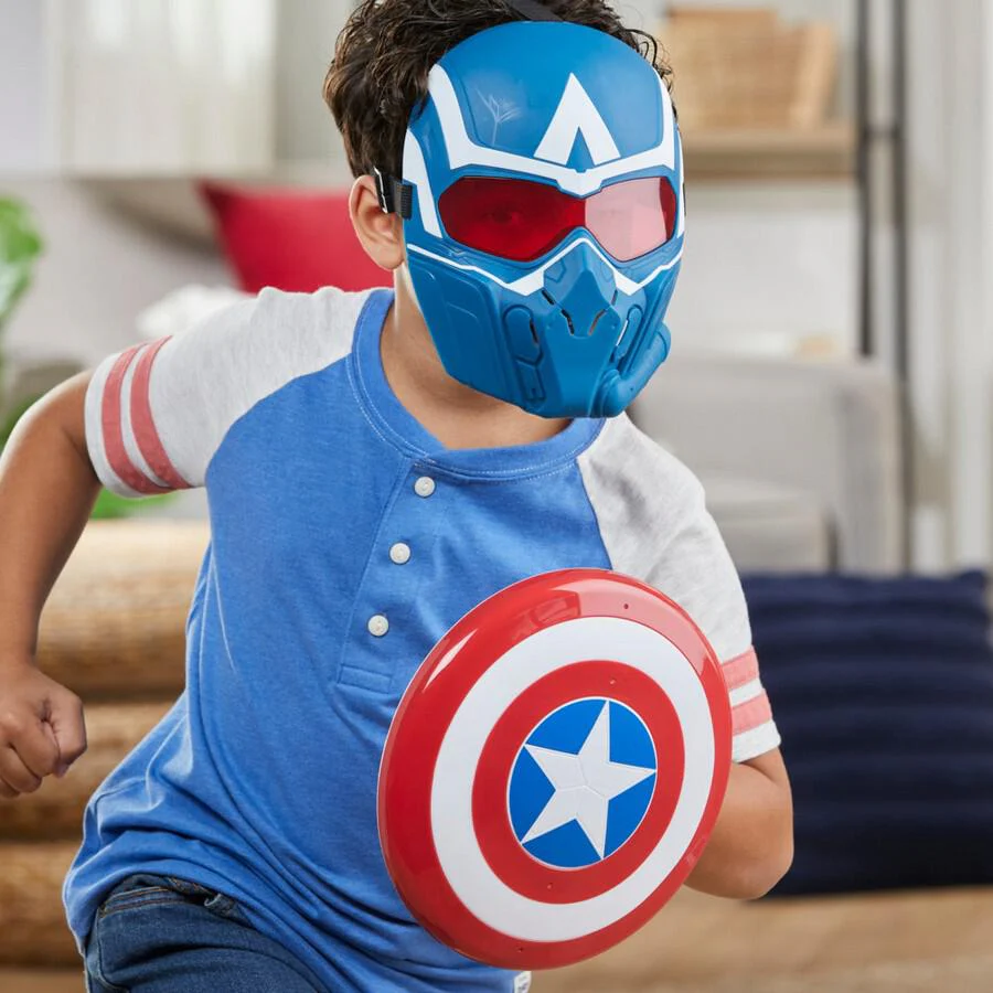 Marvel Captain America Brave New World Role Play Bundle - Image 3