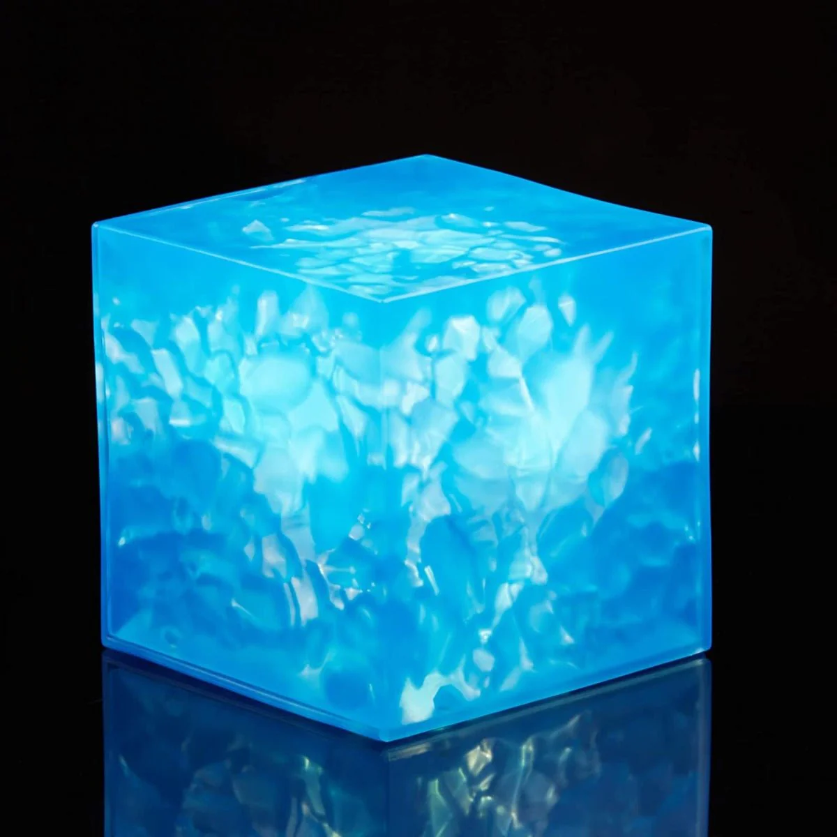 Marvel Legends Premium Gear Tesseract with Loki Action Figure F3437 - Image 4