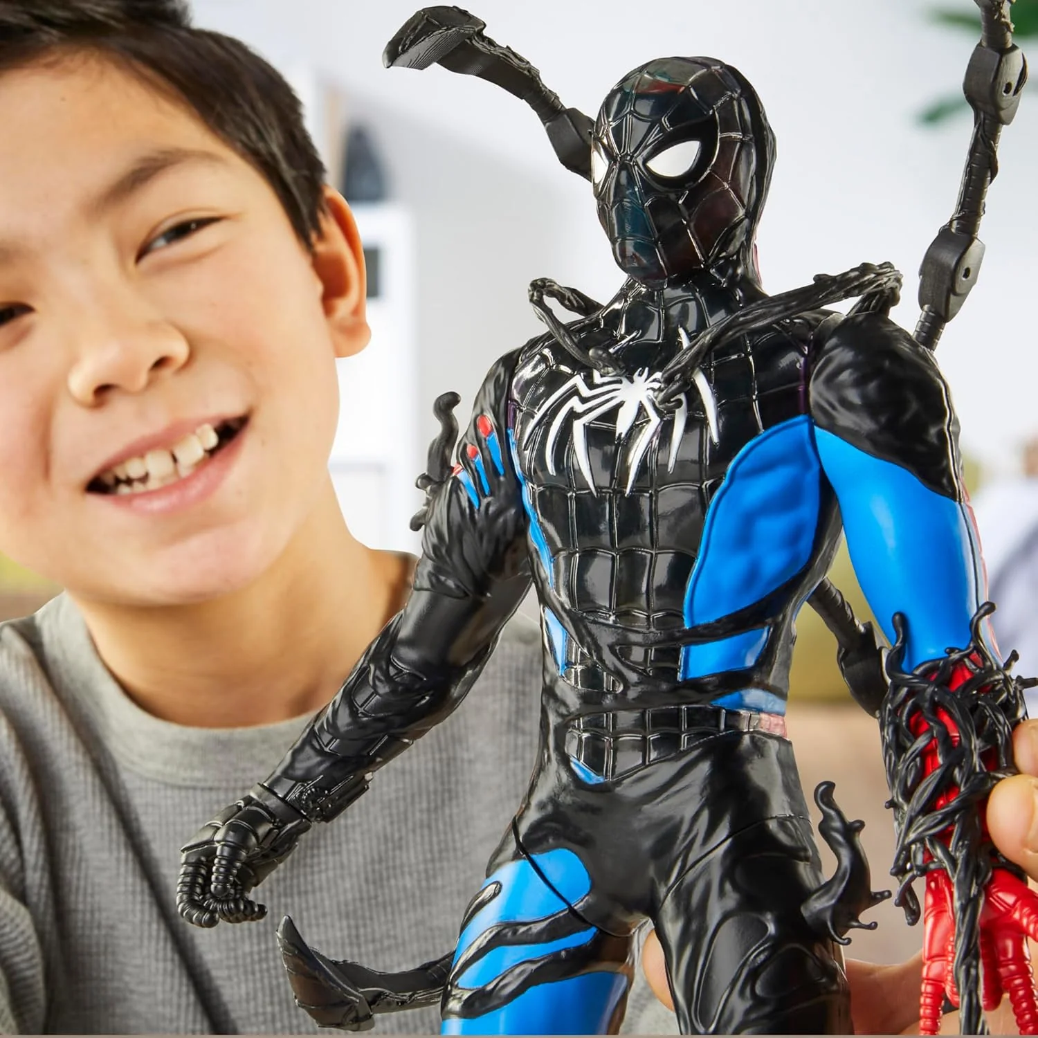 Marvel VenomVersus Venom Liquid Shifter Action Figure G1835 - Image 14