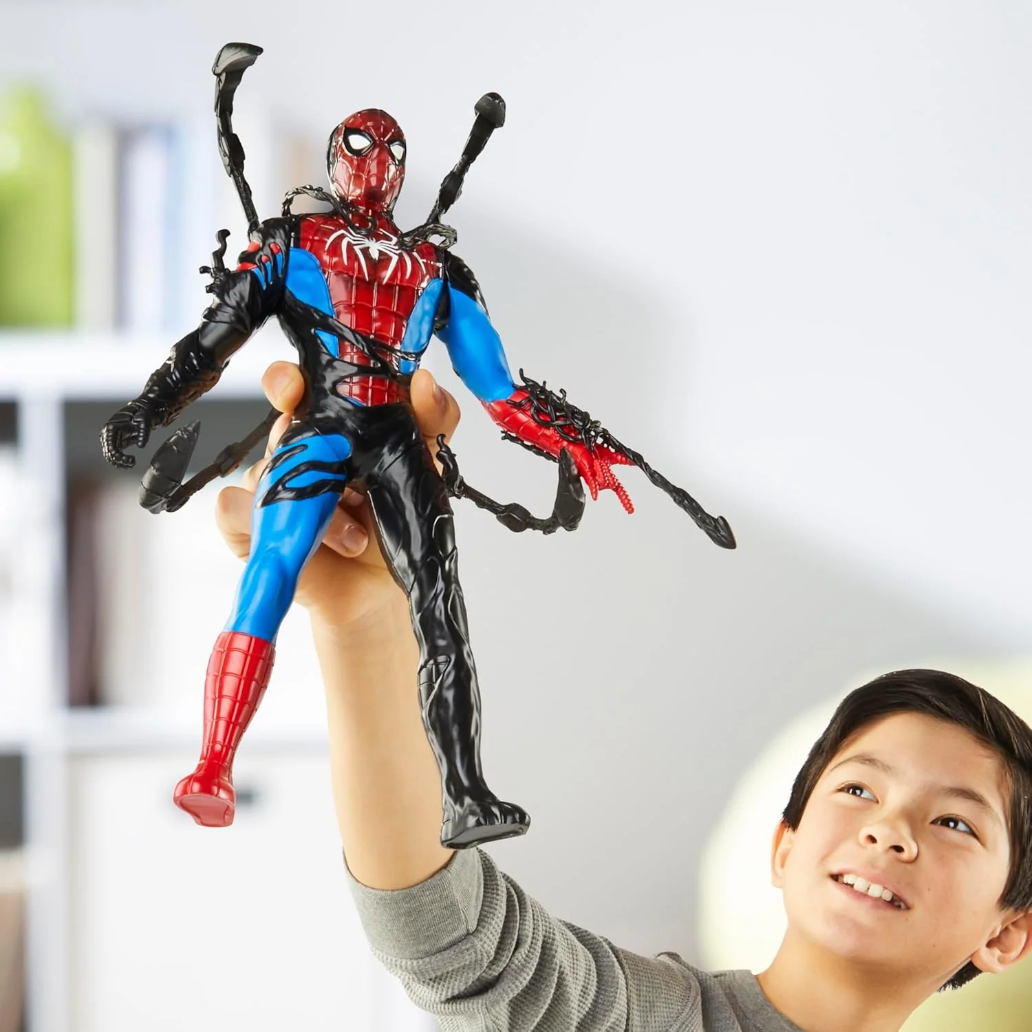 Marvel VenomVersus Venom Liquid Shifter Action Figure G1835 - Image 15