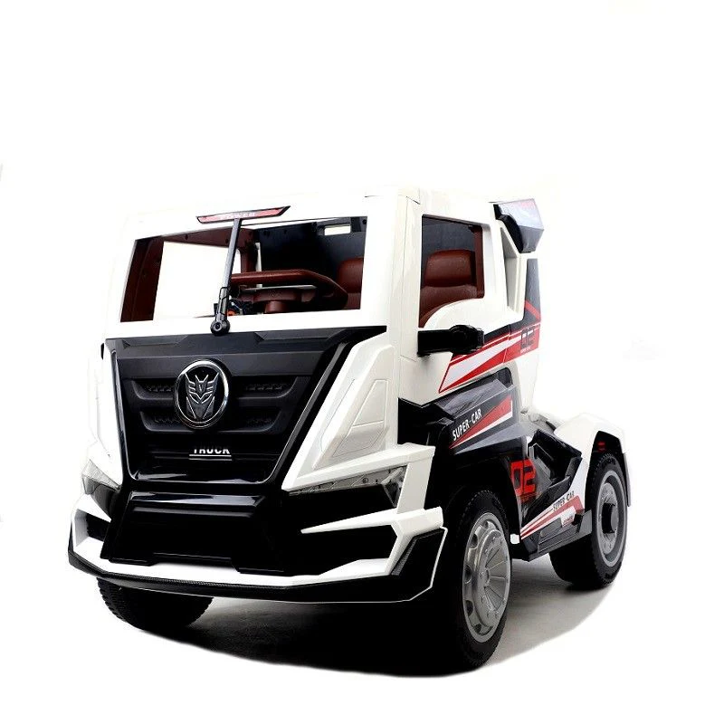 Megastar 12V Clunker Truck without Attachment White 2020