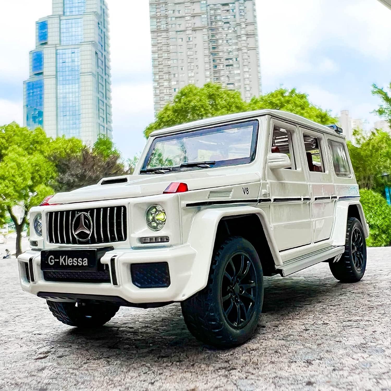 Pullback Diecast Car Mercedez-Benz AMG G63 53522-28A - Image 6