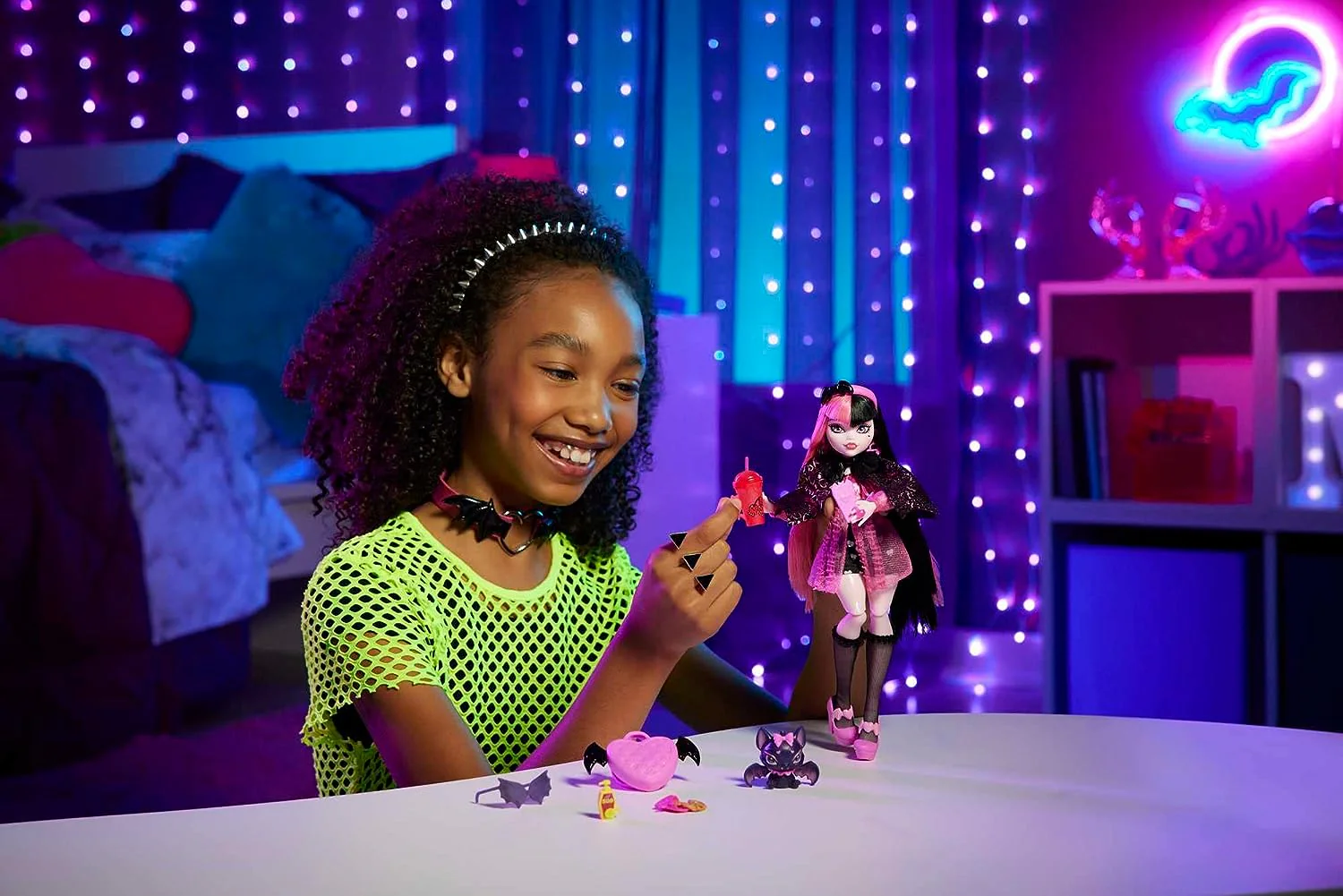 Monster High Core Doll - Draculaura HHK51 - Image 2