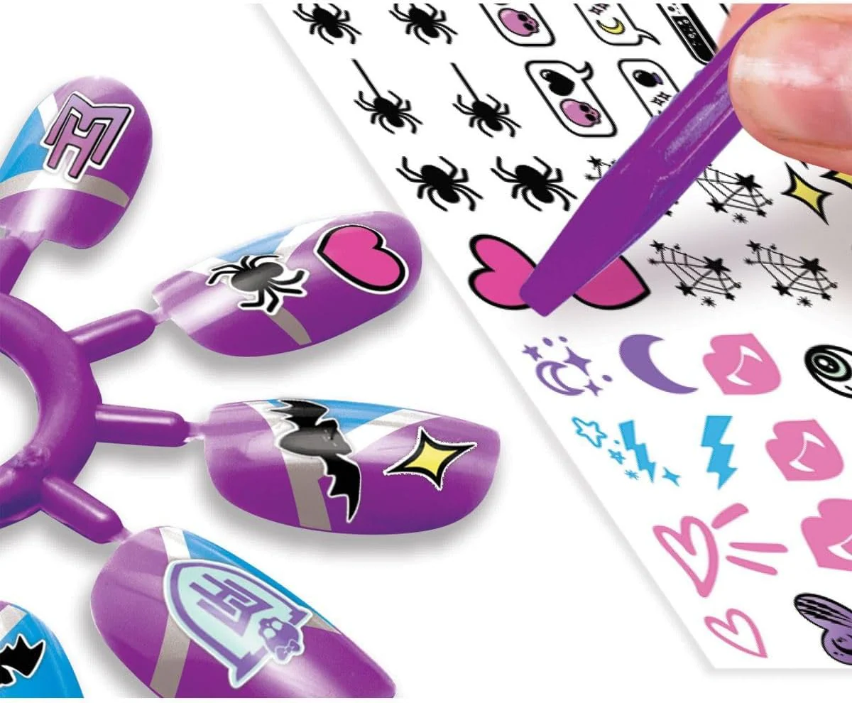 Monster High Ghoulish Glam Nail Salon CA-72204 - Image 4