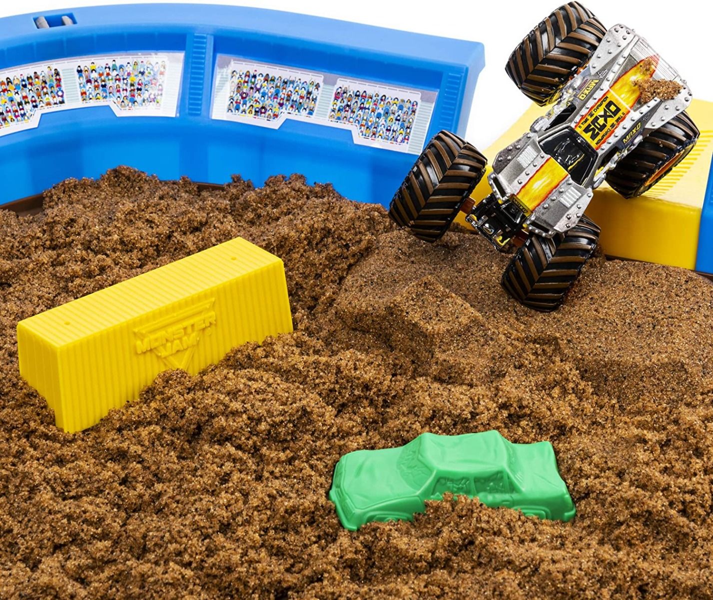 Monster Jam Monster Dirt Arena Playset 6046704 - Image 4
