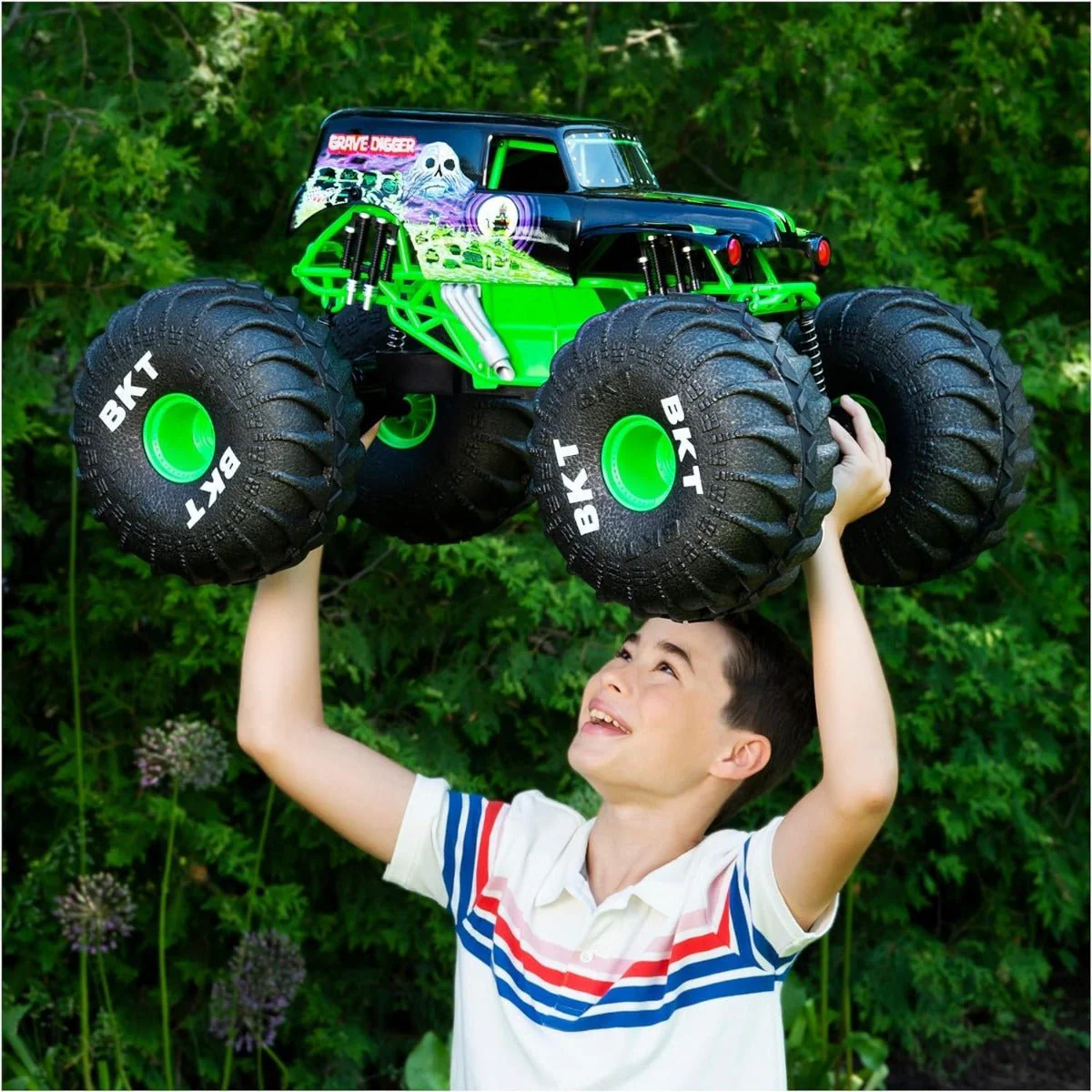 Monster Jam RC Mega Grave Digger 6066963 - Image 4