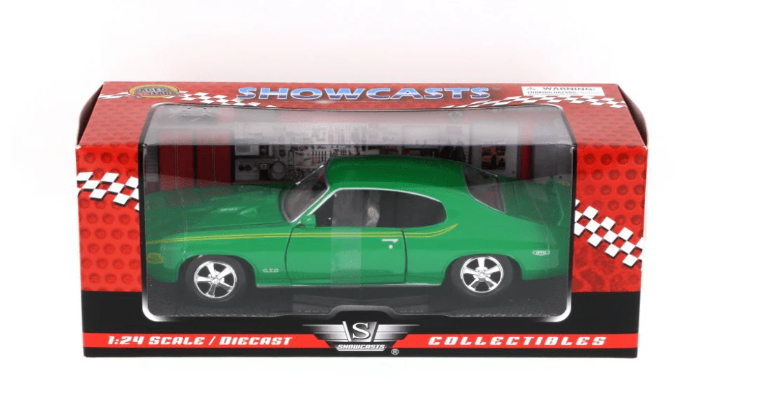 Motor Max 1969 Pontiac GTO Judge Green 1:24 Series 73242 - Image 2