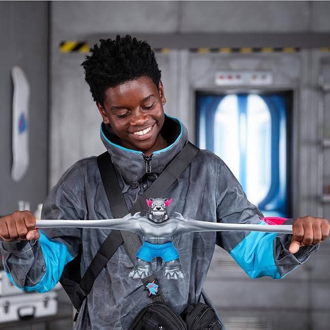 MrBeast Lab Stretchy Hero Silver Panther 24771 - Image 3