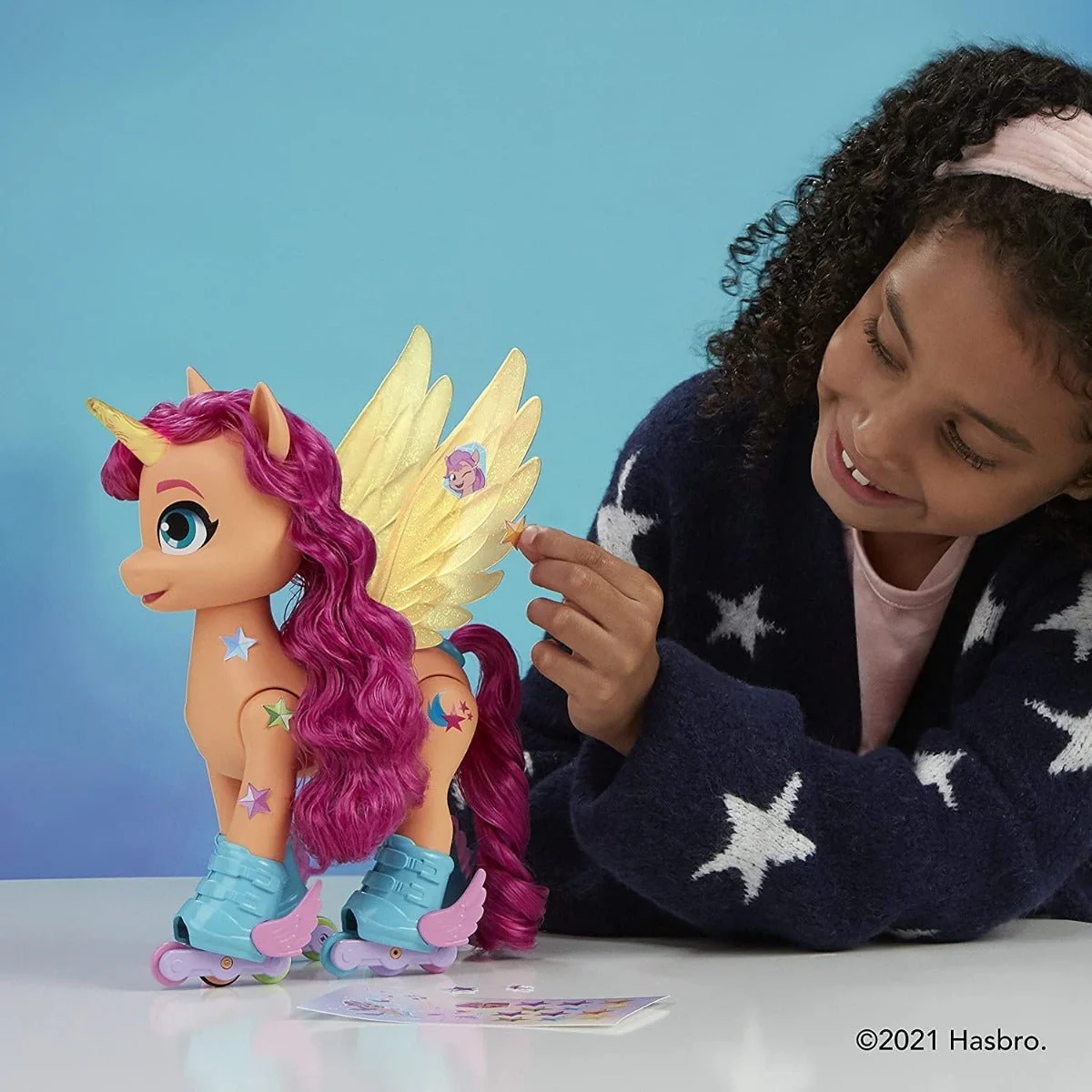 My Little Pony: A New Generation Sing 'n Skate Sunny Starscout F1786 - Image 3