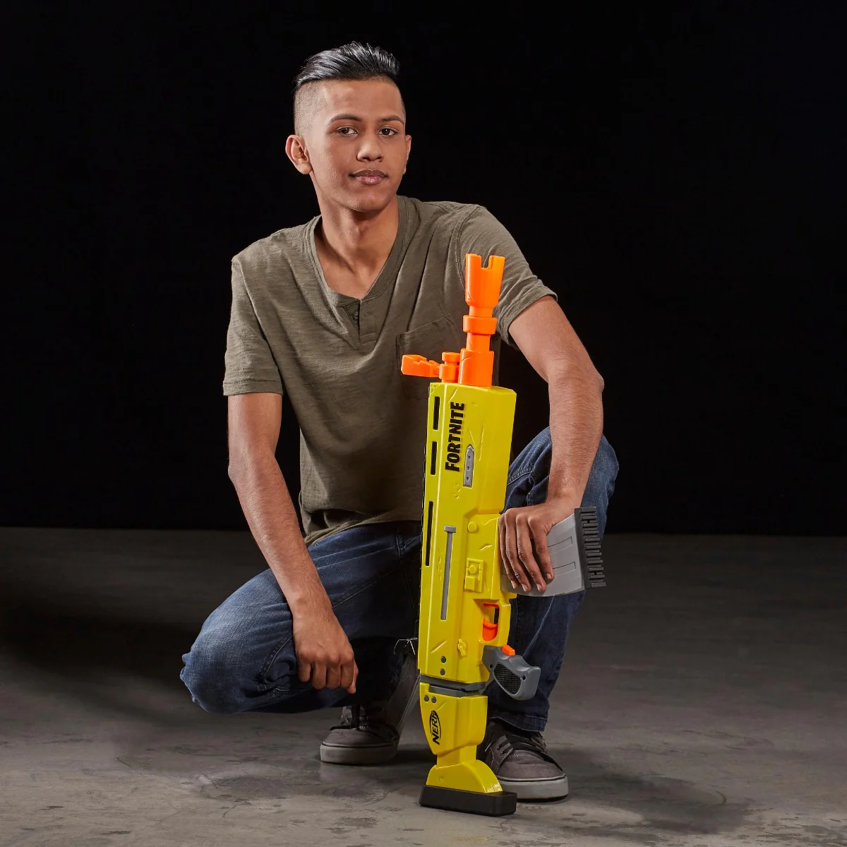 Nerf Fortnite AR L Elite Dart Blaster - Image 2