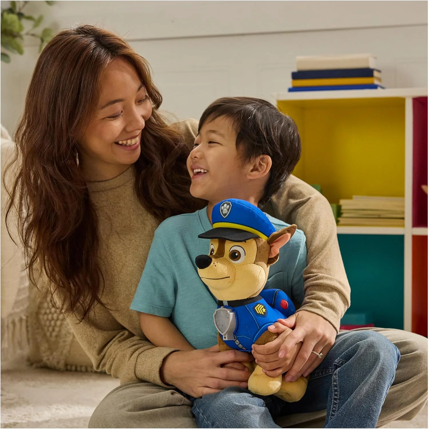 Paw Patrol Plush Interactive Chase 6074179 - Image 6