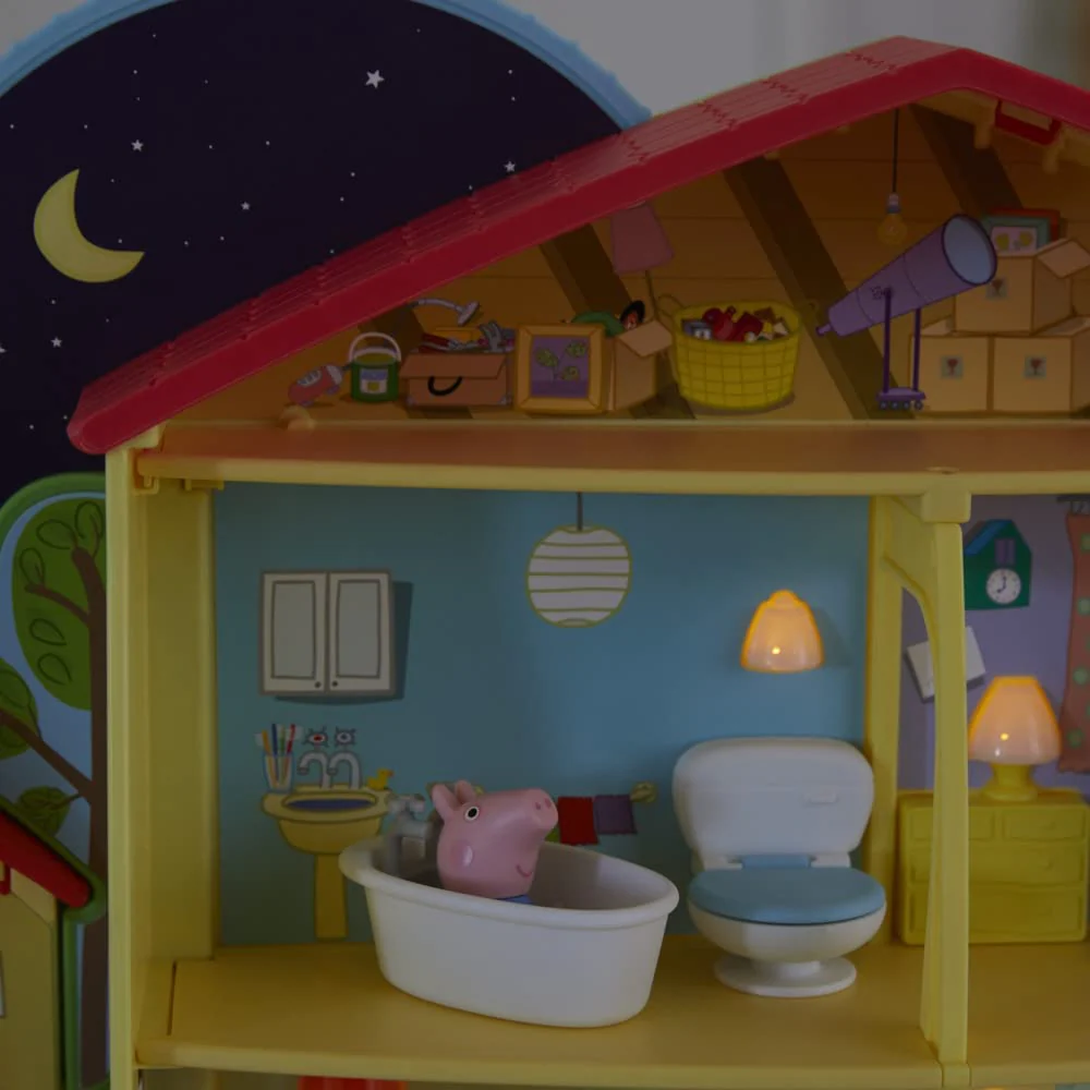 Peppa Pig Peppa's Playtime To Bedtime House Playset F2188 - Image 4