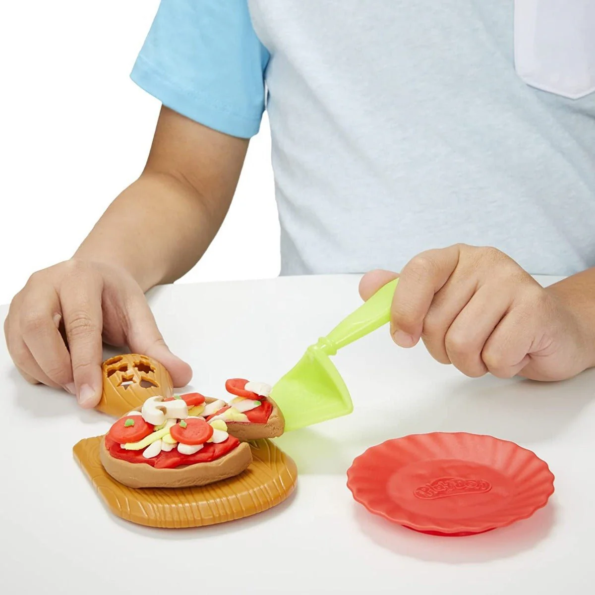 Play-Doh Kitchen Creations Pizza Oven Playset F4373 - Image 5