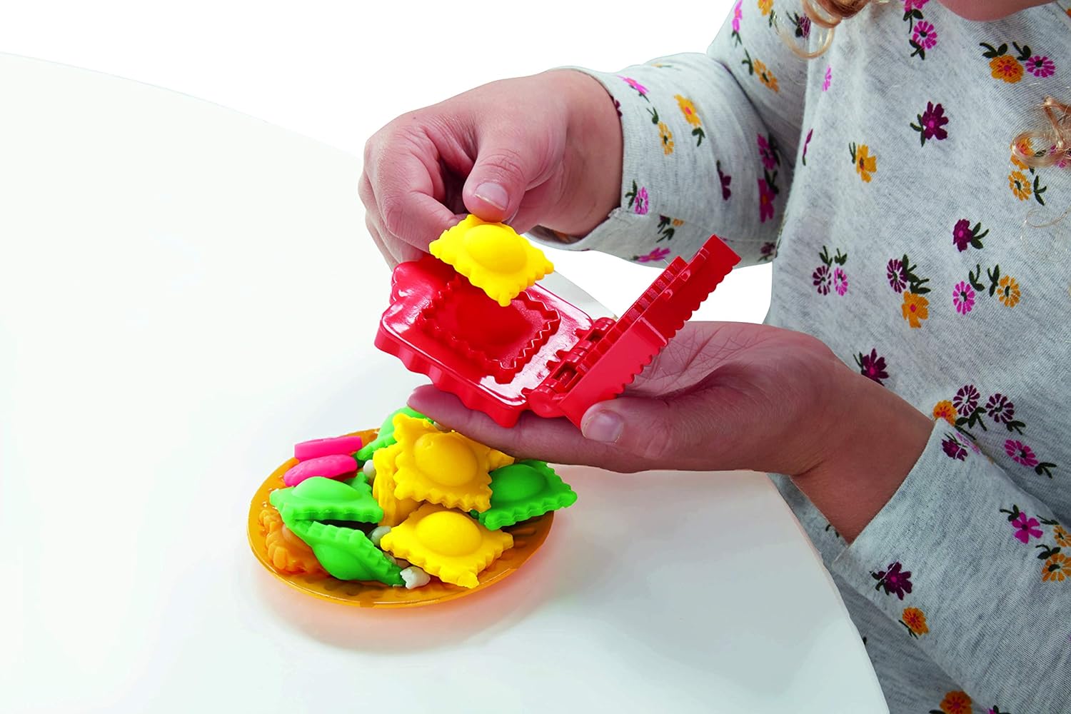 Play-Doh Noodle Party Playset - Image 3
