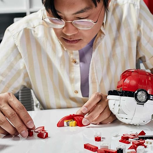 Mega Construx Pokémon Jumbo Poké Ball Construction Set HBF53 - Image 2
