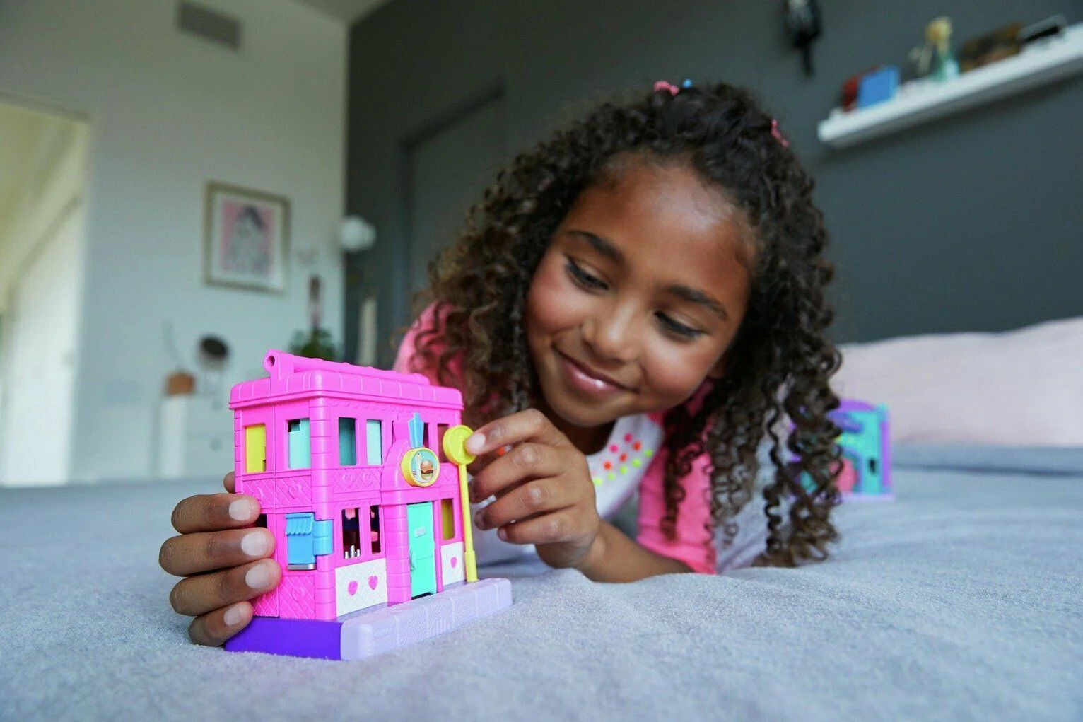 Polly Pocket Mattel Pollyville Diner - Image 2