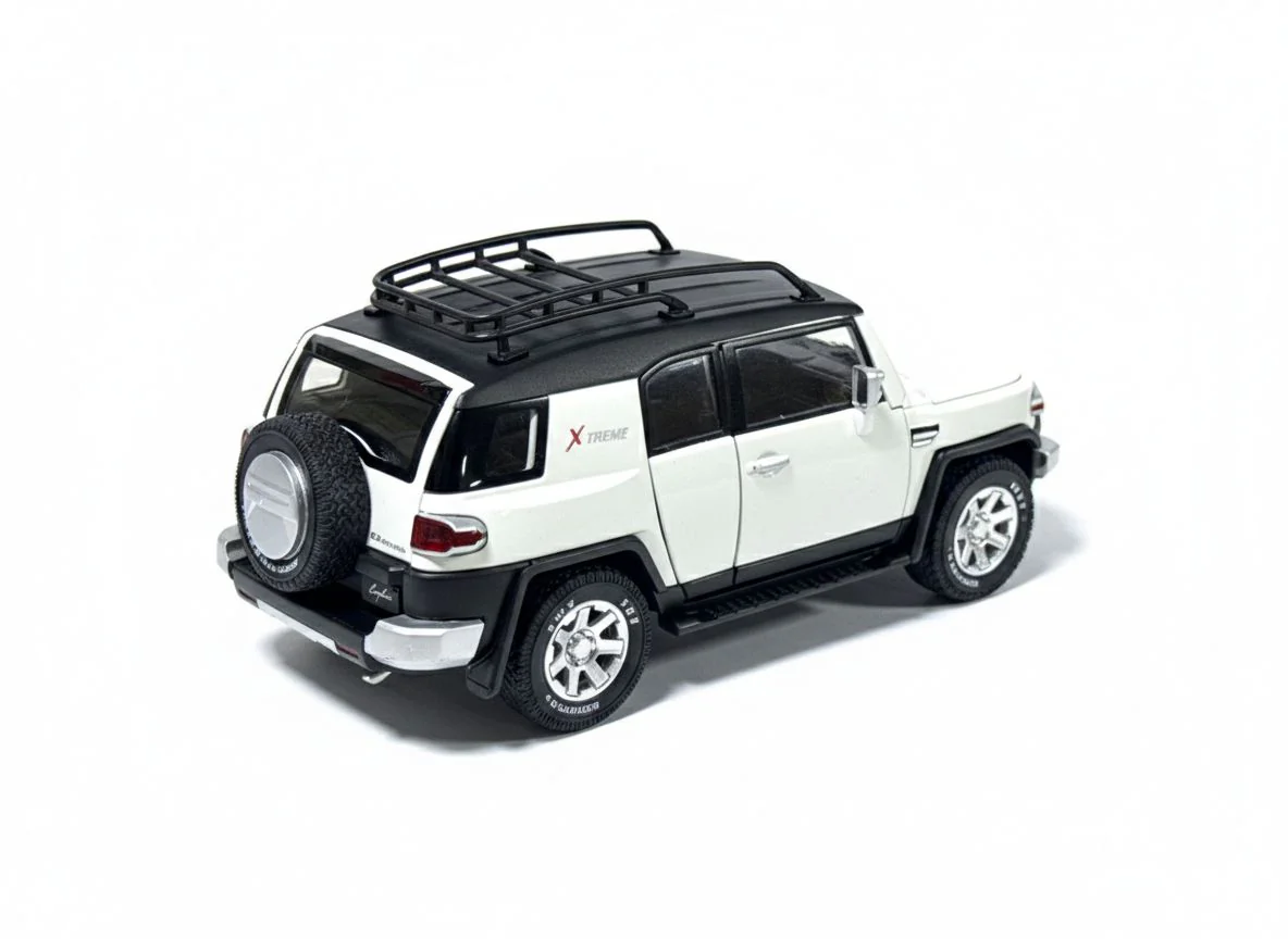 Pullback FJ Cruiser Die-Cast 1:24 Scale CZ613A - Image 10