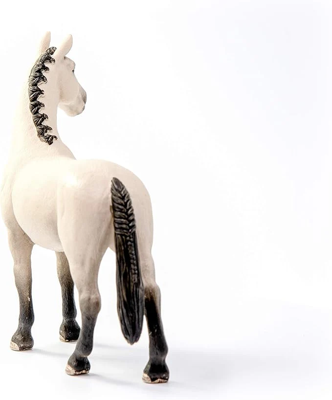 Schleich Hannoverian Gelding Red Dun 13928 - Image 3