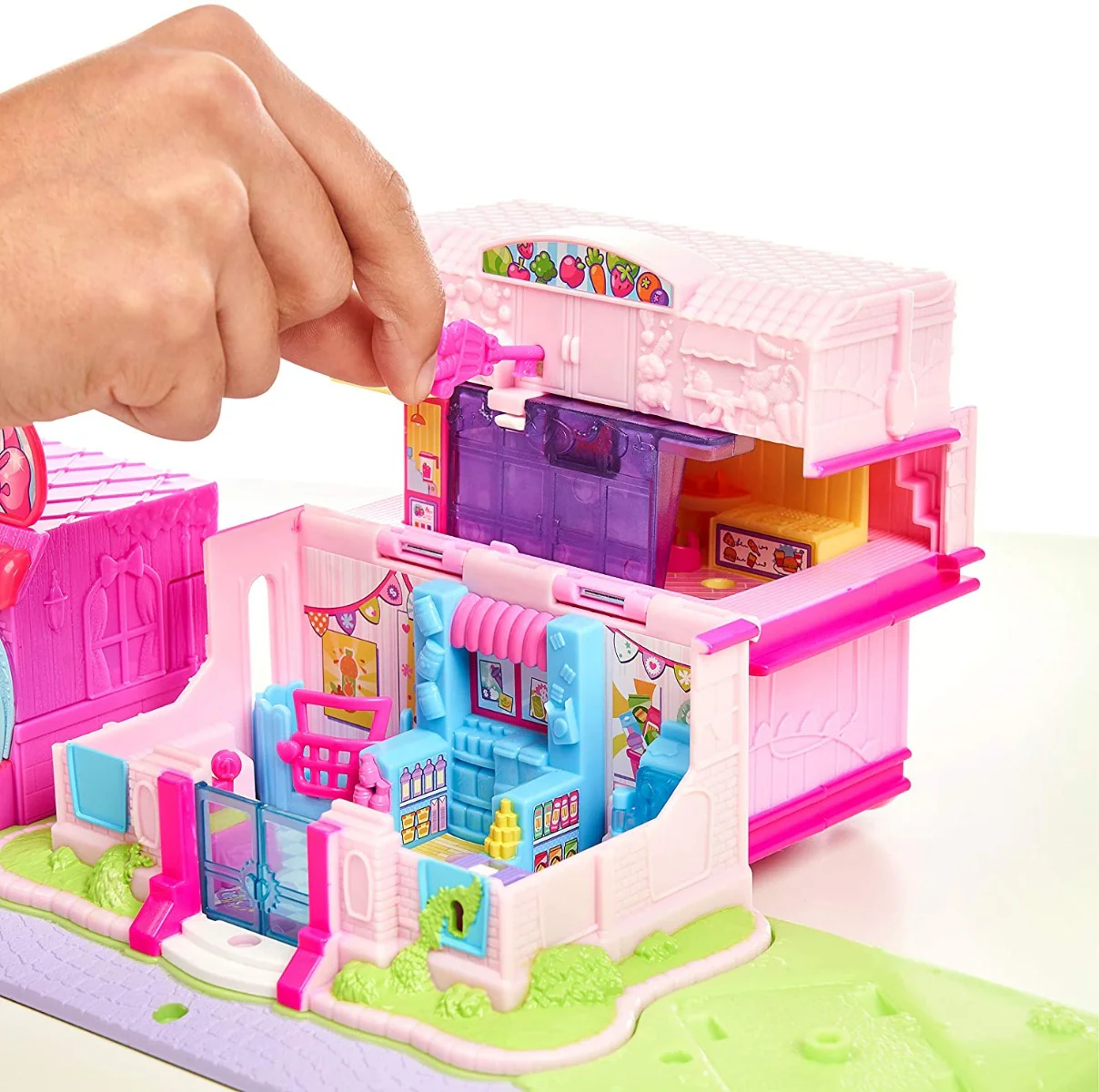 Shopkins Lil Secrets Secret Small Mall Playset 57482 - Image 5