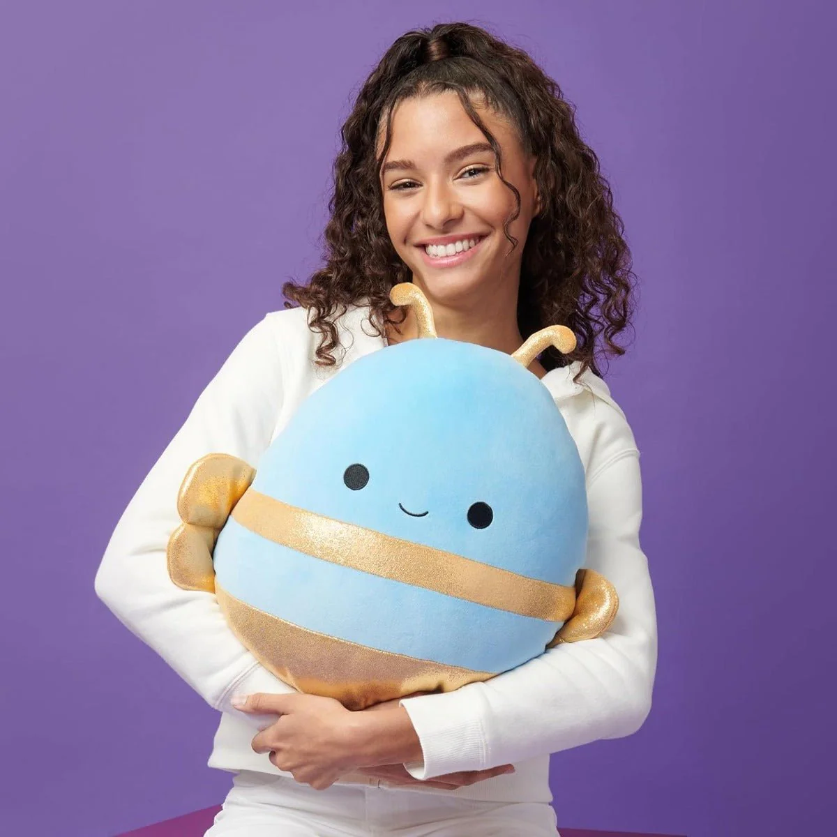 Squishmallows Adopt Me! Queen Bee 14inch SQAM00001 - Image 4