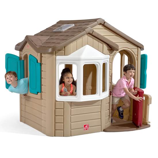 Step2 Naturally Playful Welcome Home Playhouse 727000