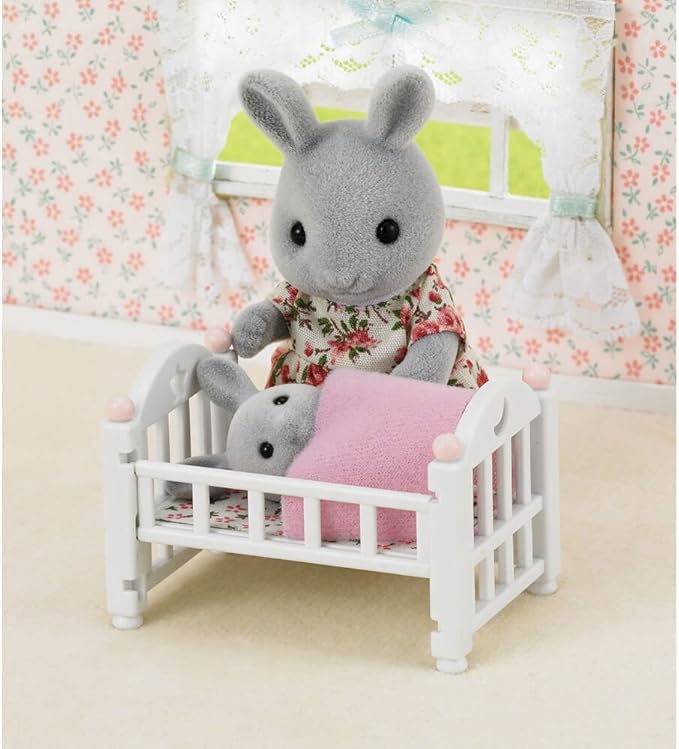 Sylvanian Families Baby Bed Set 5152 - Image 3
