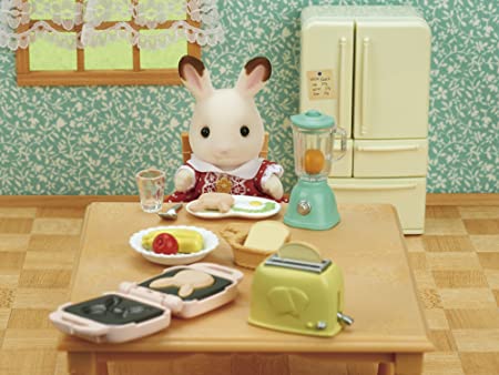 Sylvanian Families Breakfast Playset 5444 - Image 2