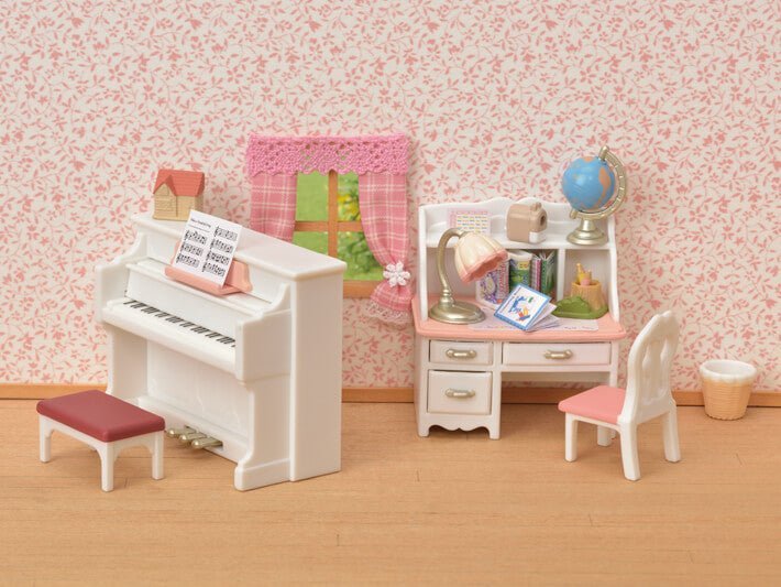 Sylvanian Families Piano & Desk Set 5284 - Image 2